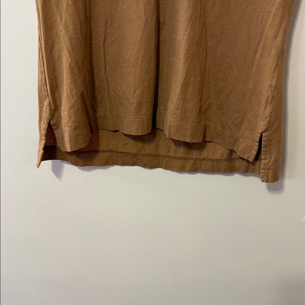 Cuyana women's Tan V-Neck Top size small - Picture 4 of 8